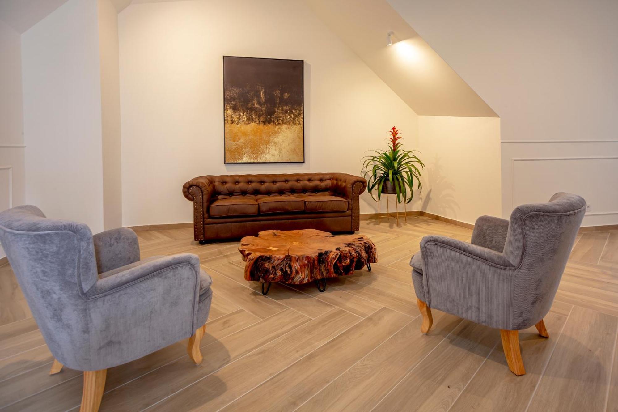 Guest House Jacaranda פארו מראה חיצוני תמונה