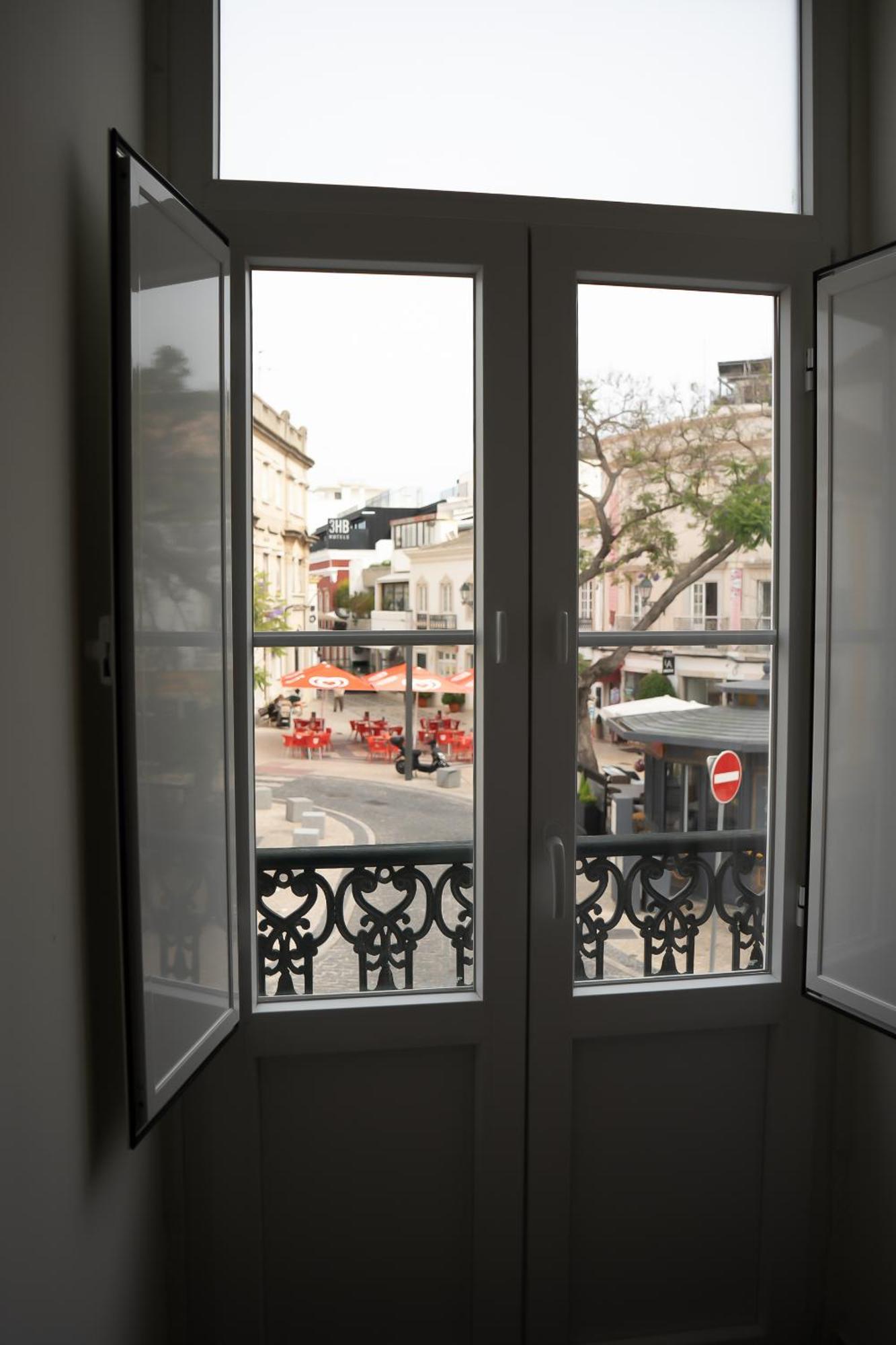 Guest House Jacaranda פארו מראה חיצוני תמונה